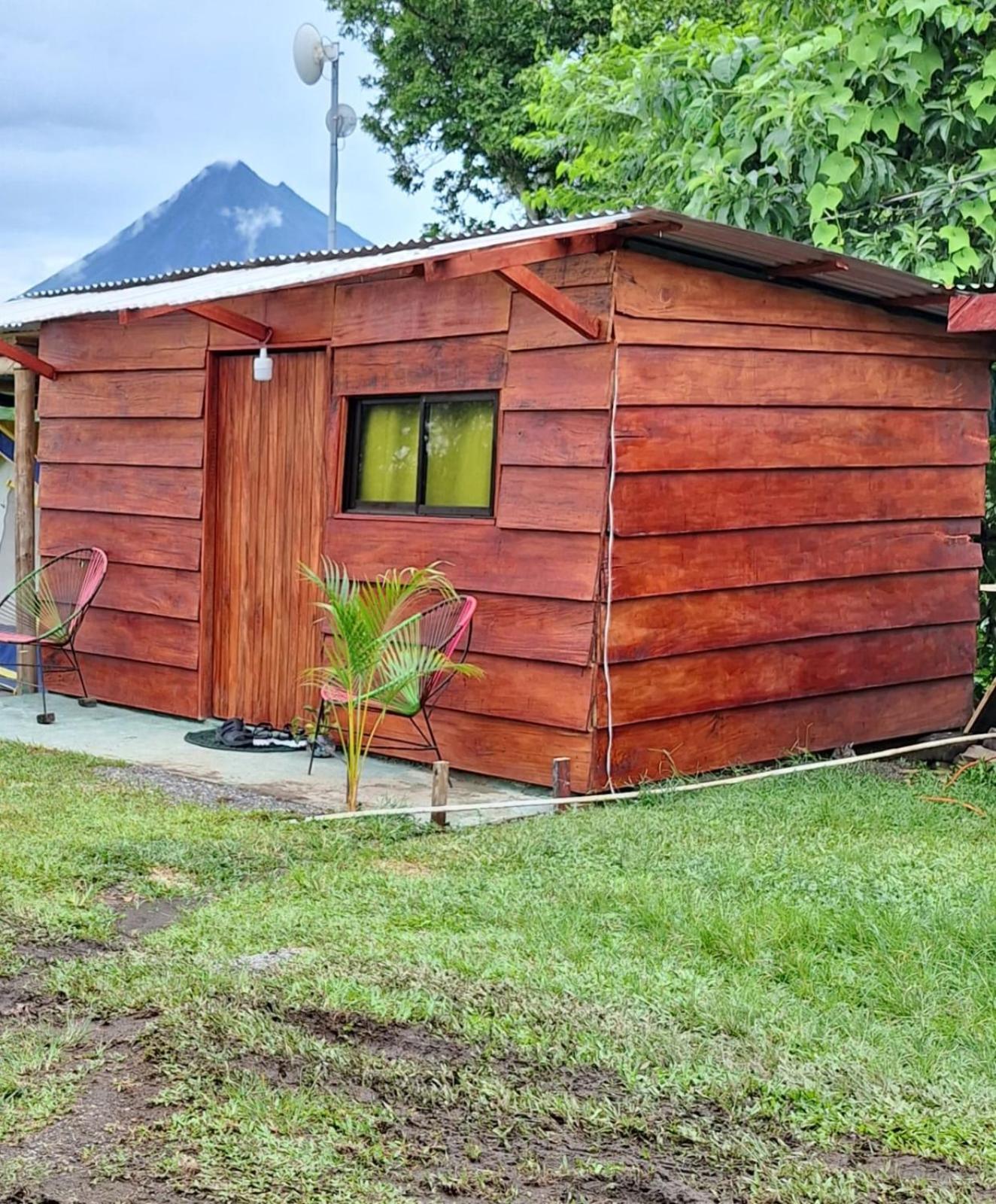 Sunset Inn Arenal B&B