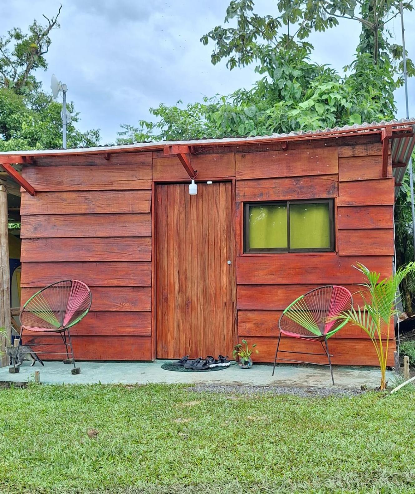Sunset Inn Arenal B&B
