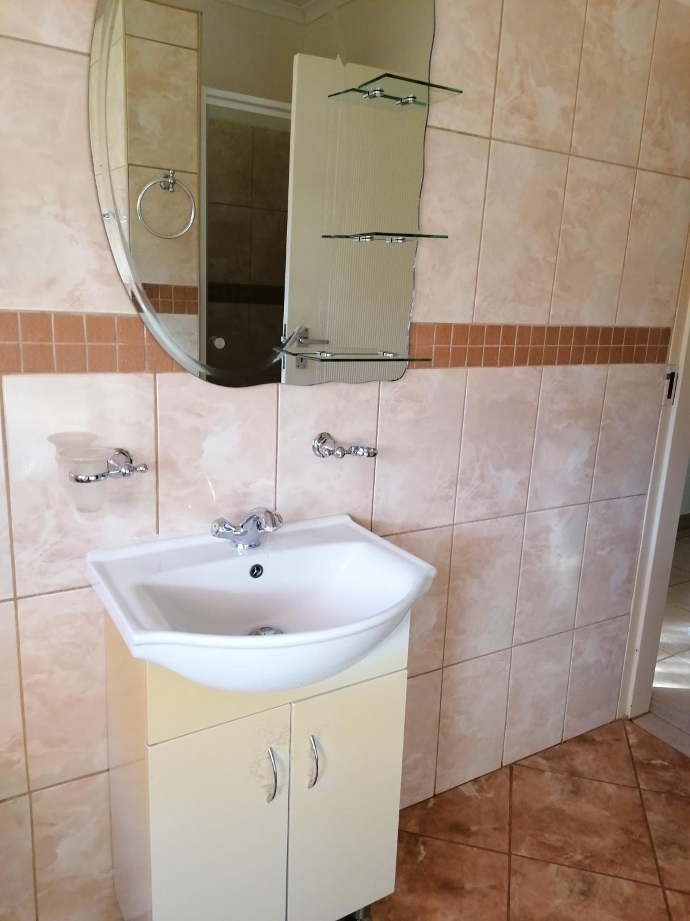 Kettle Guest Lodge Rustenburg