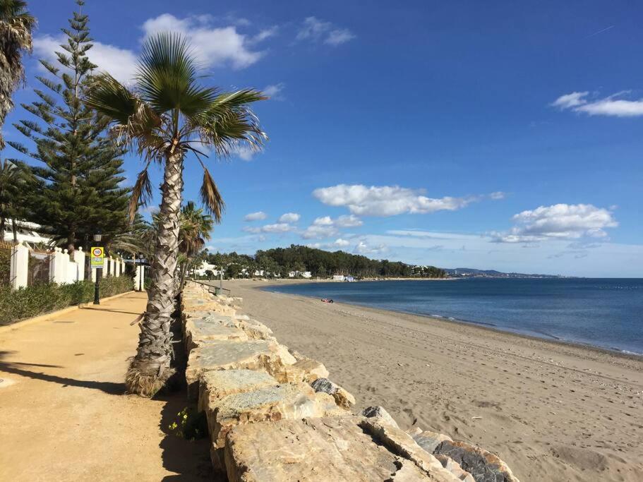 Luxury Apartment In Central Marbella with Parking and Pool
