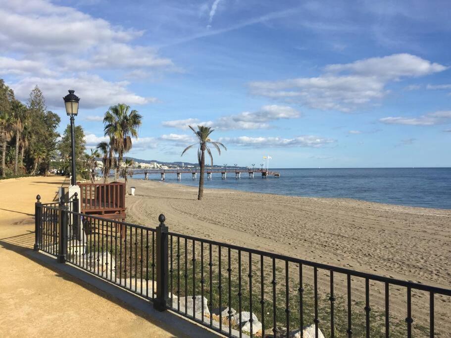 Luxury Apartment In Central Marbella with Parking and Pool