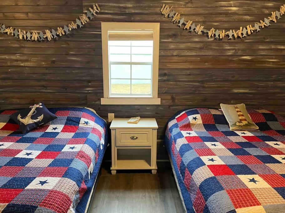 Simple Country Cabin