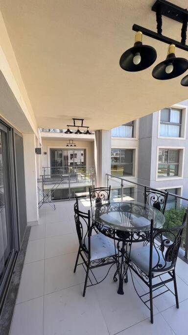 Cozy 4-Bedroom In Marina Marassi view 3