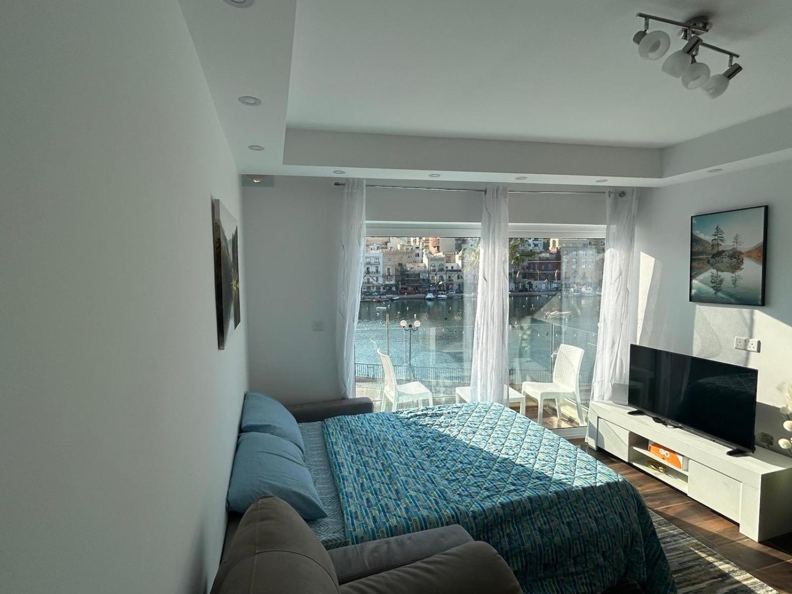 Seafront Marsaskala Apartment
