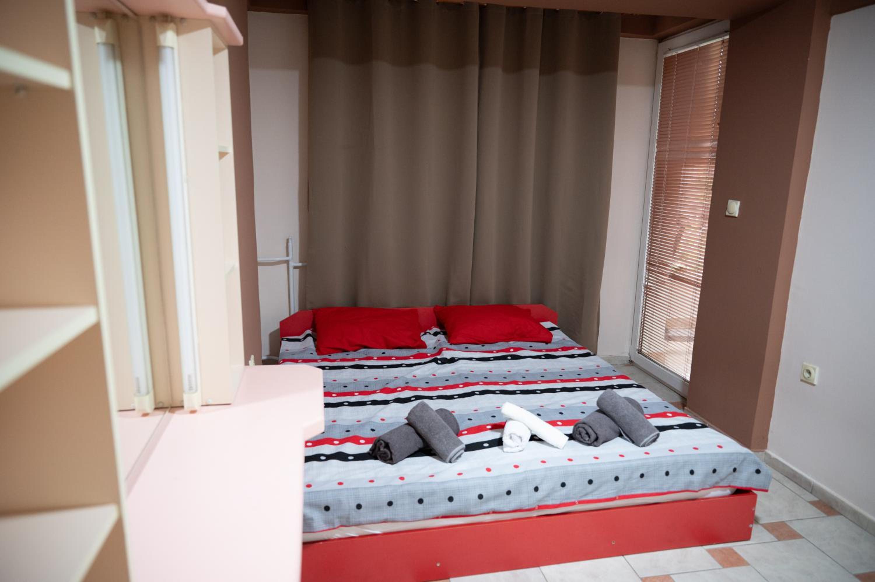 MM APARTMENT near Center, FREE PARKING