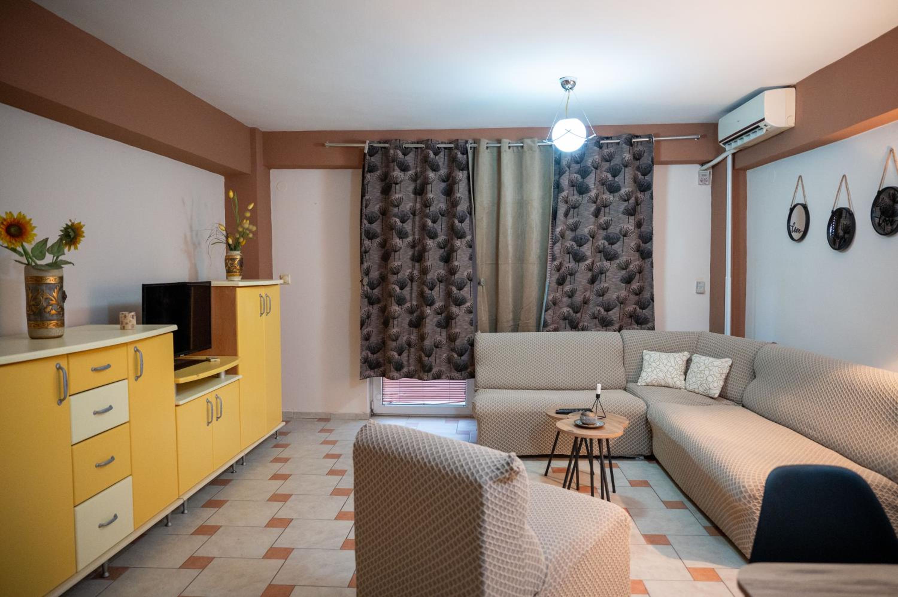 MM APARTMENT near Center, FREE PARKING