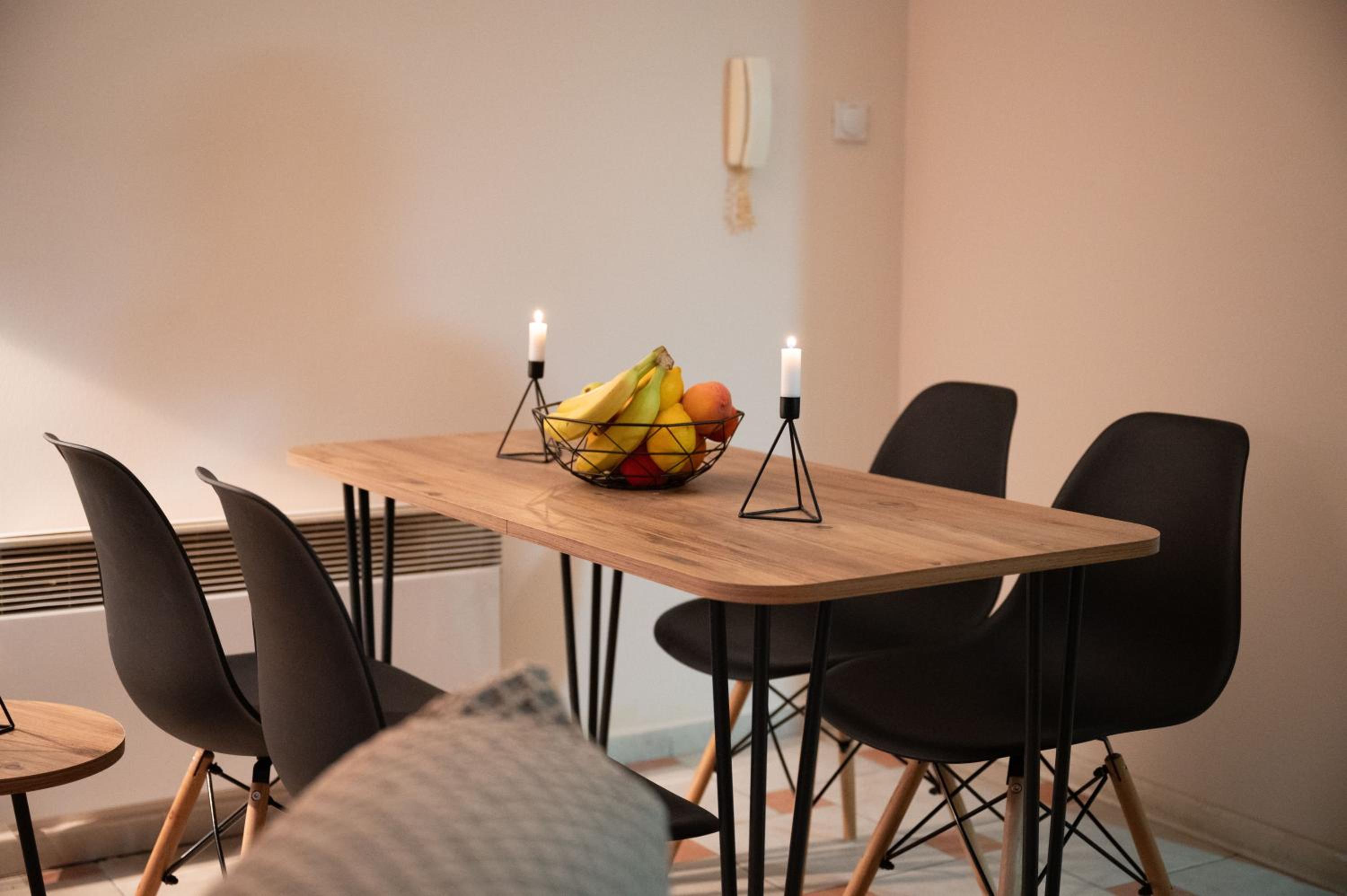 MM APARTMENT near Center, FREE PARKING