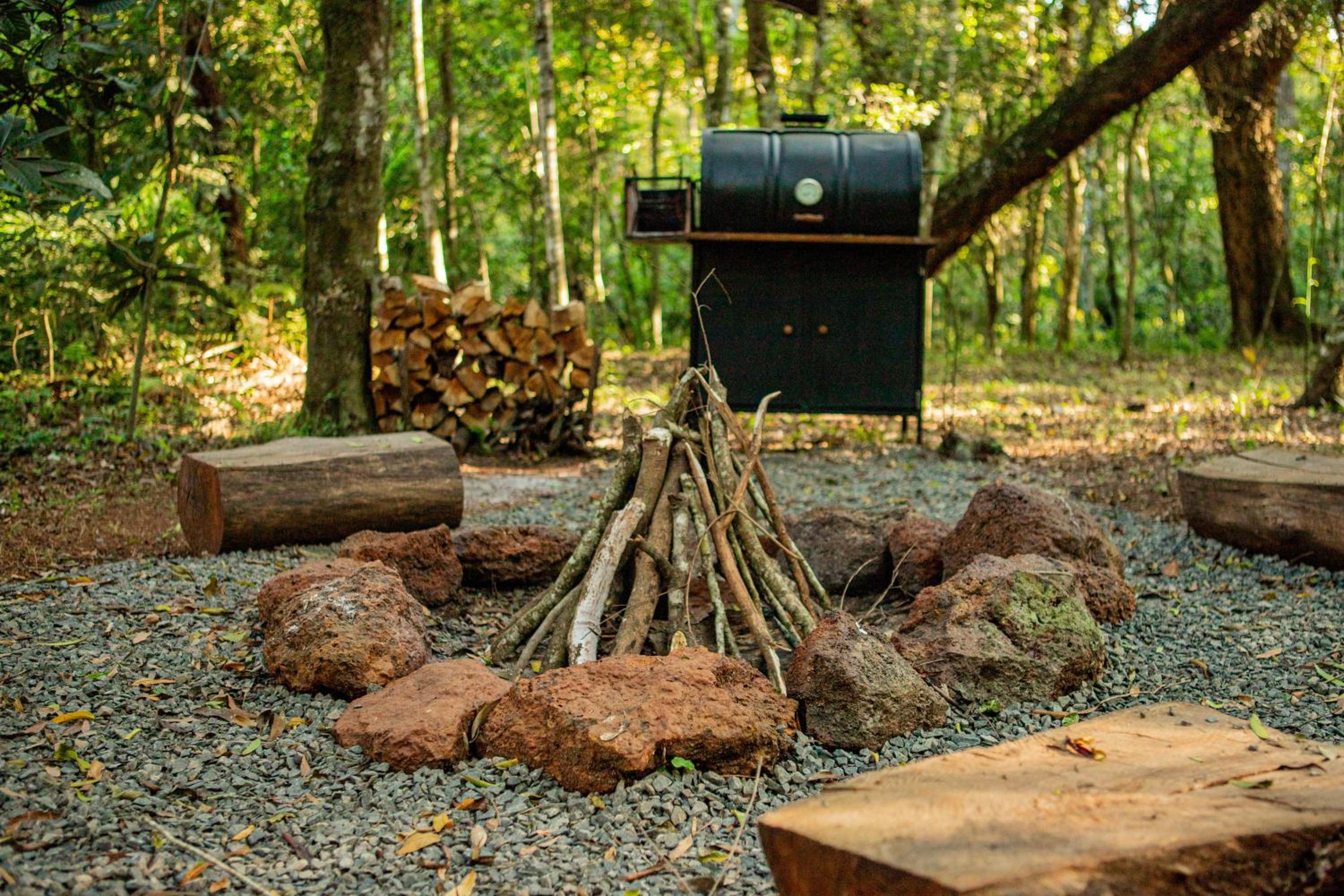 Yurtas Ivirareta Glamping