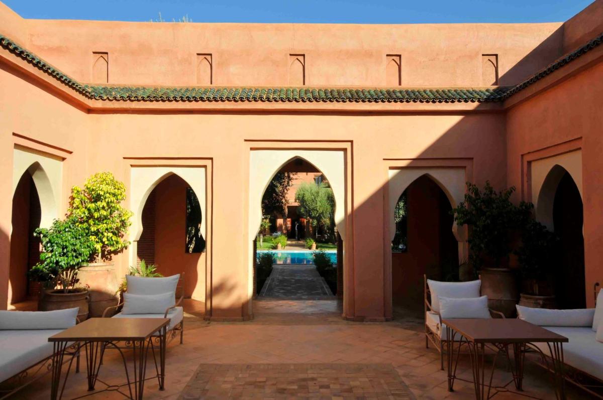 Dar Layyina