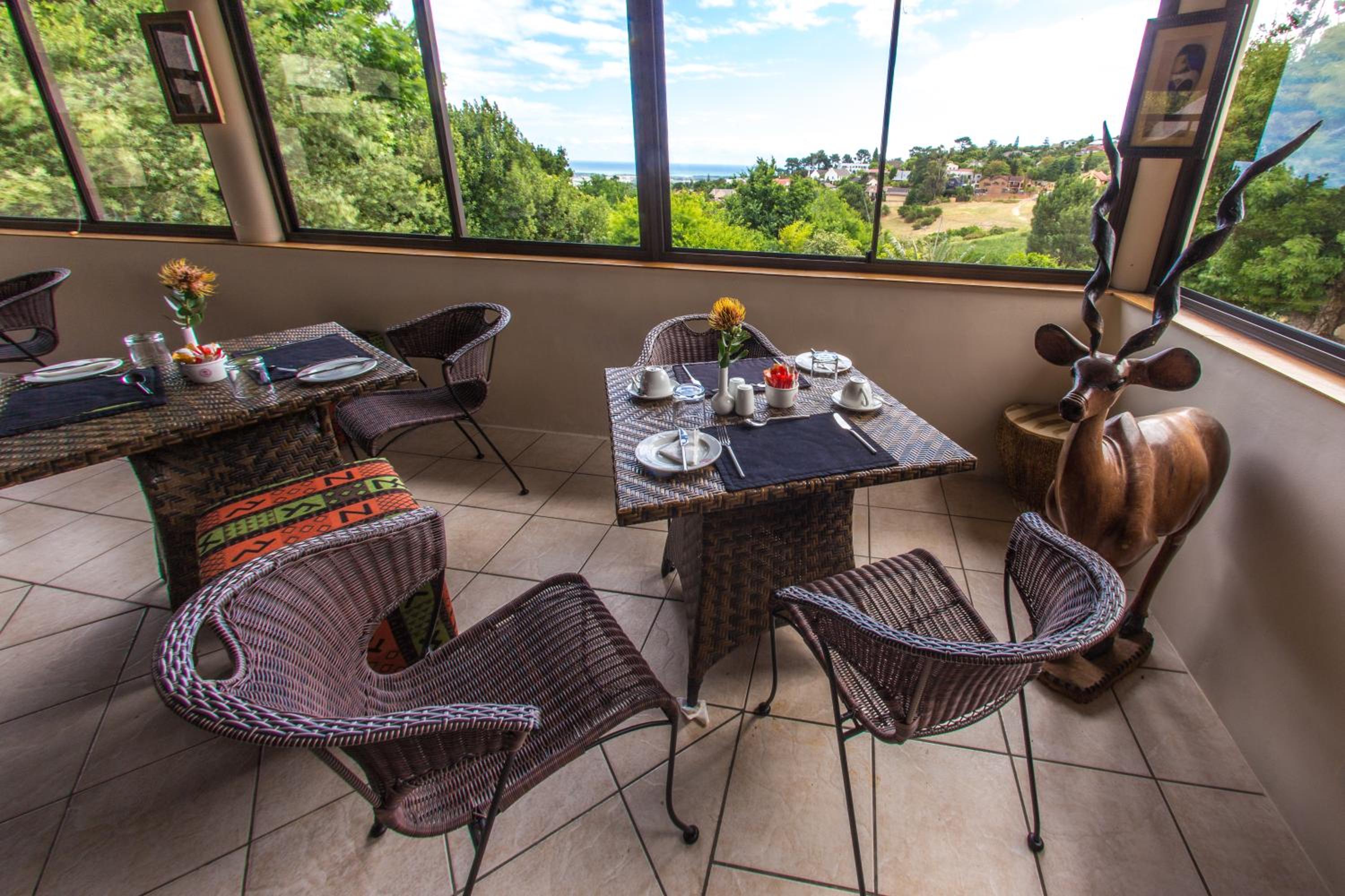 Winelands Villa Guesthouse and Cottages
