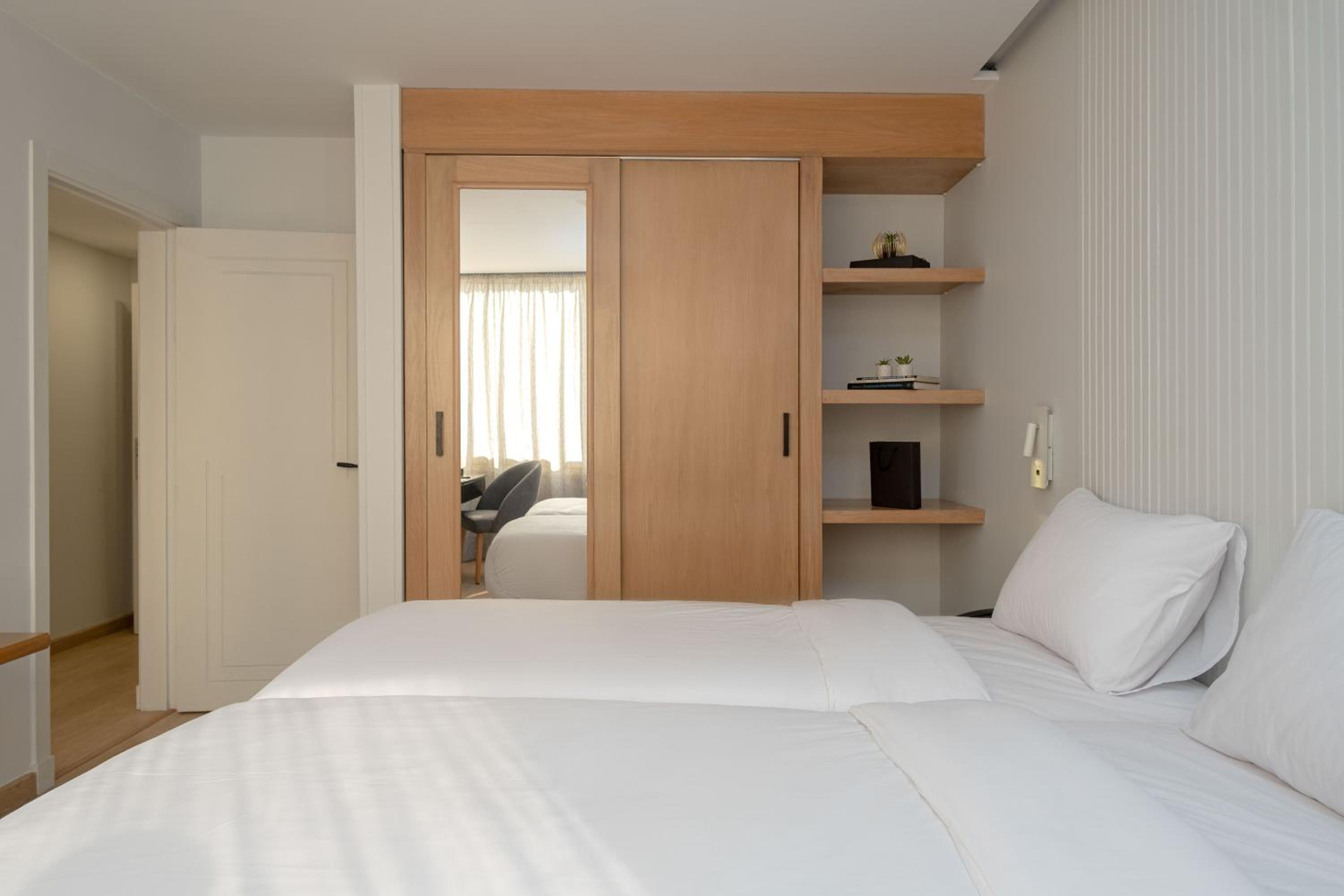 Parkside Boutique Serviced Apartments