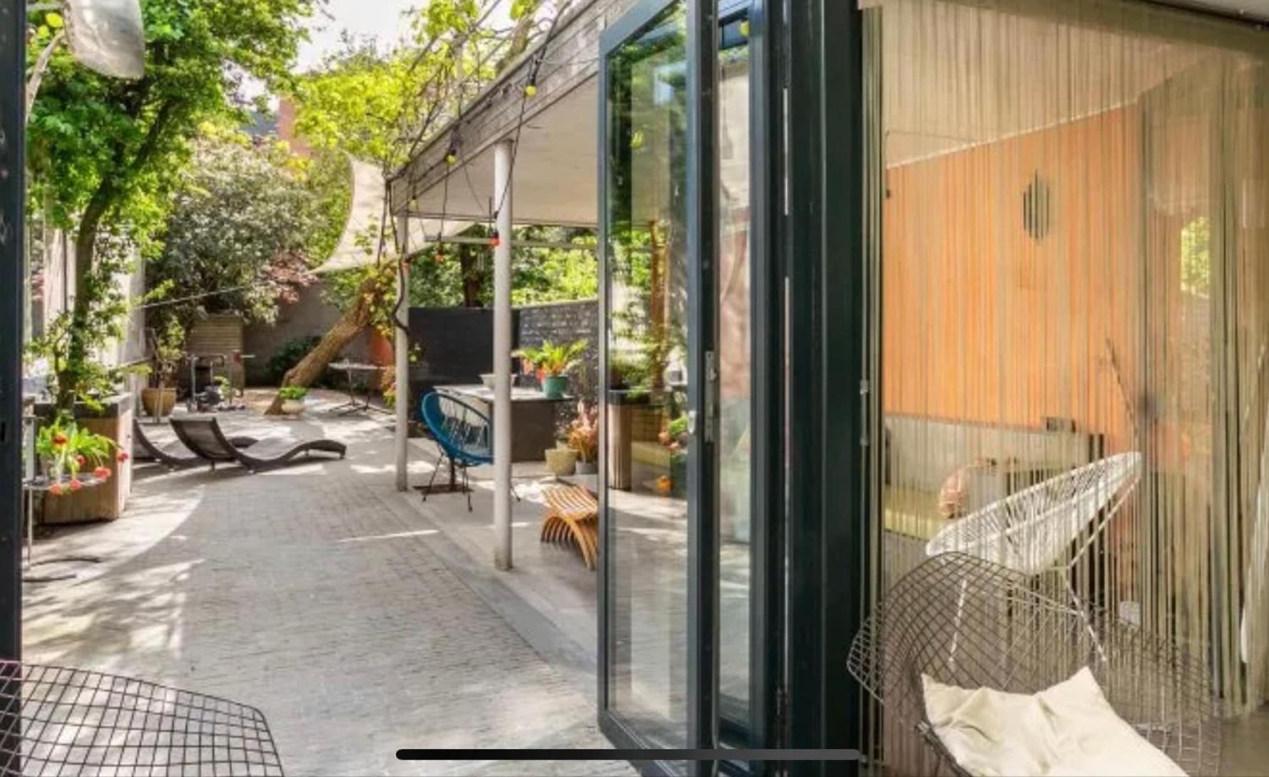 Charming Villa at Diamond District Antwerp