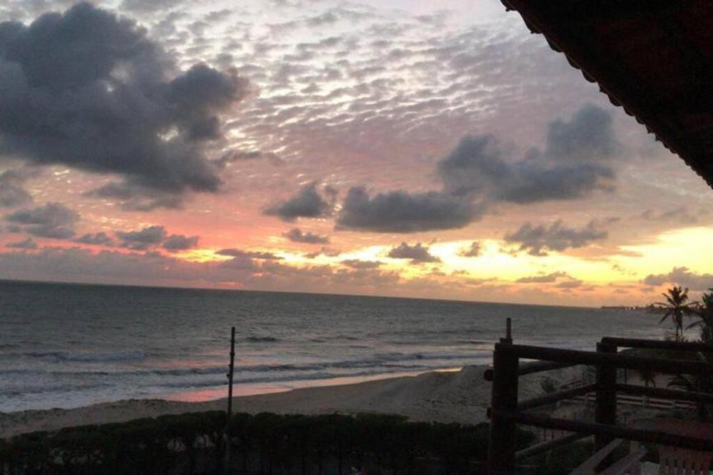 Linda Casa Pé na Areia em Muriu RN