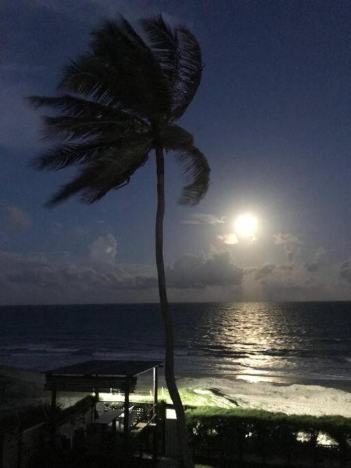 Linda Casa Pé na Areia em Muriu RN