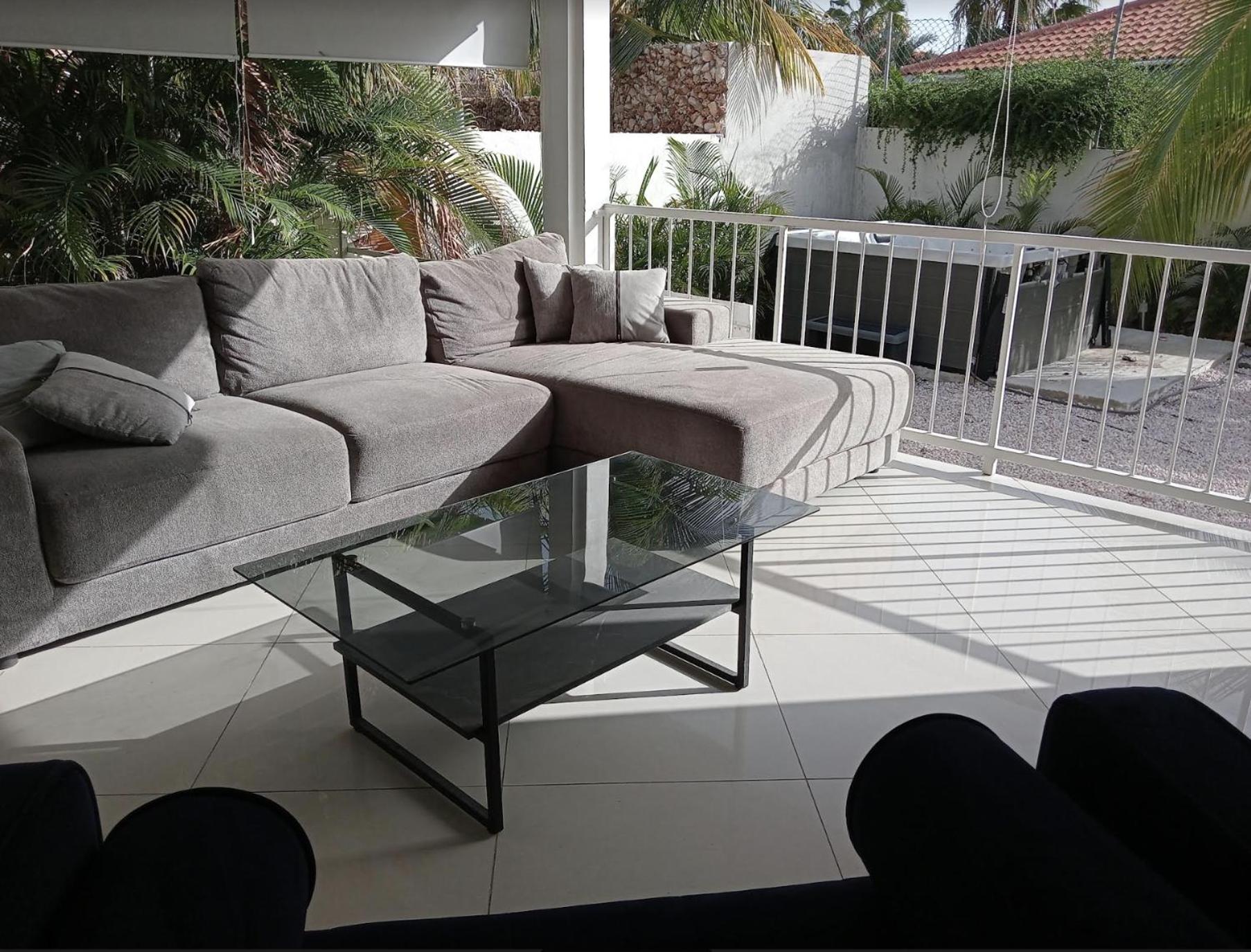 Kas Di Palm Jan Thiel Marbella Estate Resort Curacao