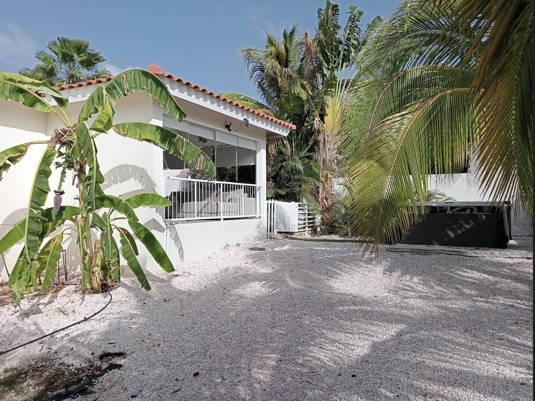 Kas Di Palm Jan Thiel Marbella Estate Resort Curacao