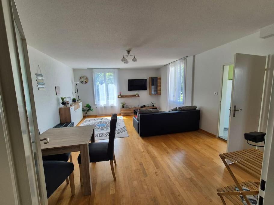 Helle Wohnung über St Gallen