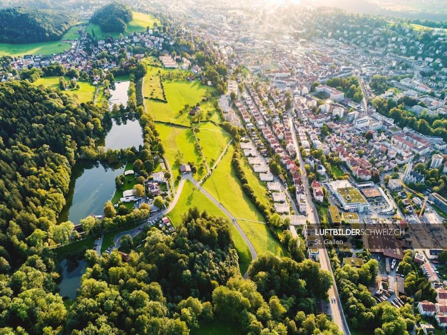 Helle Wohnung über St Gallen