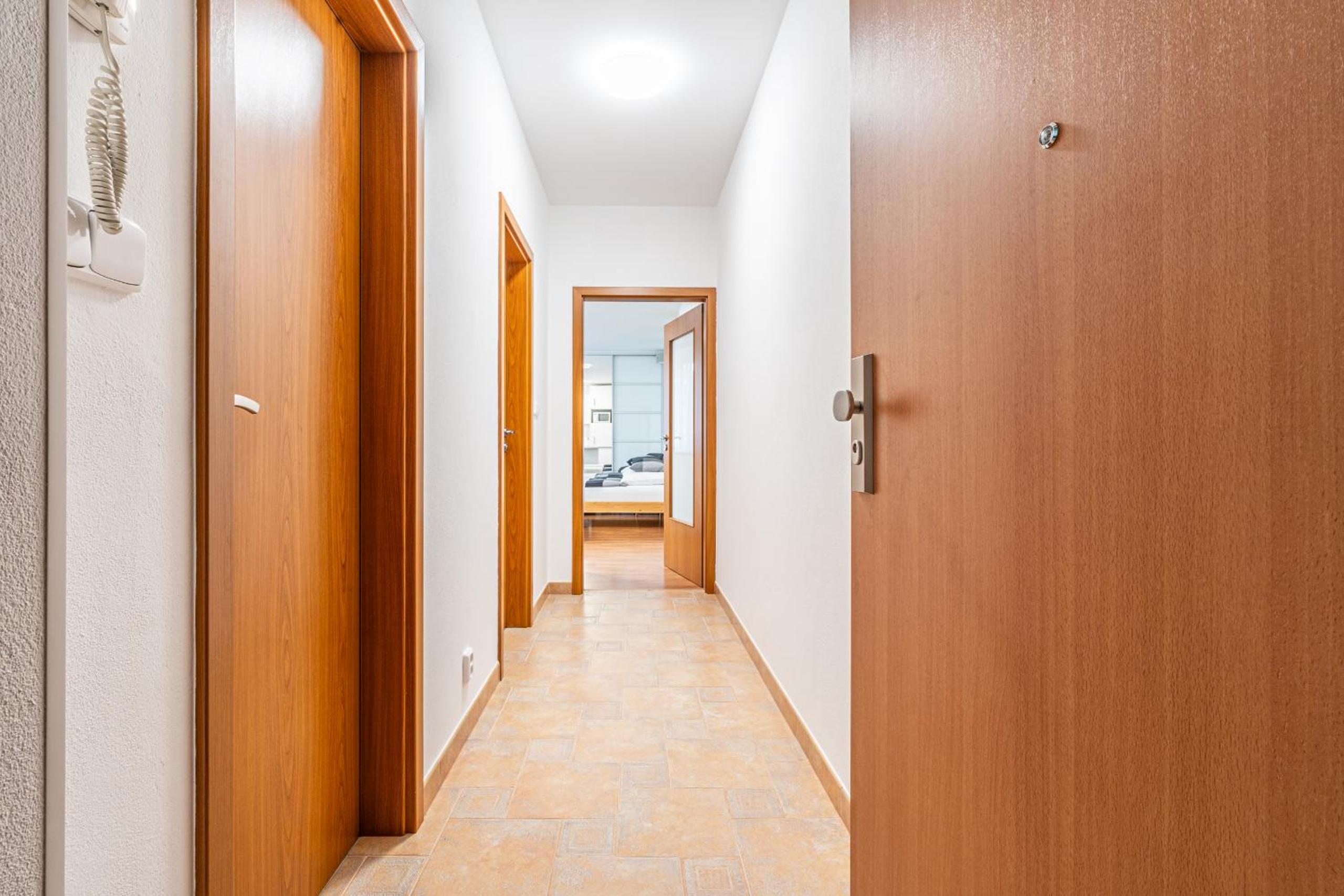 Apartment Komin