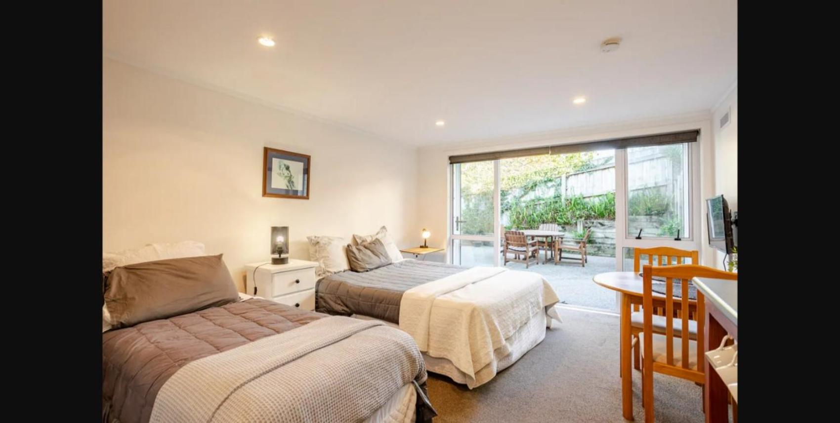 Private Studio Close to city view 2
