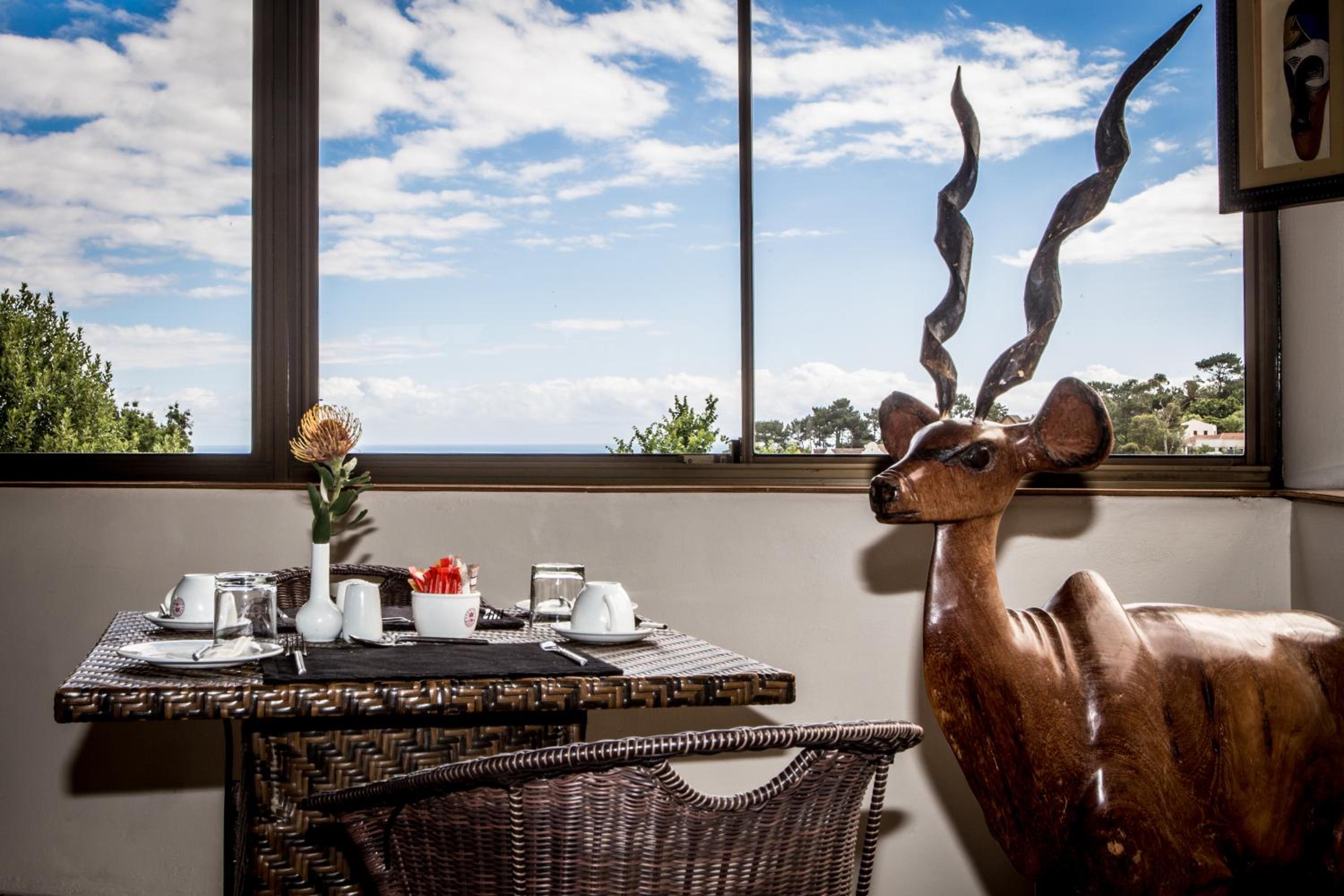 Winelands Villa Guesthouse and Cottages