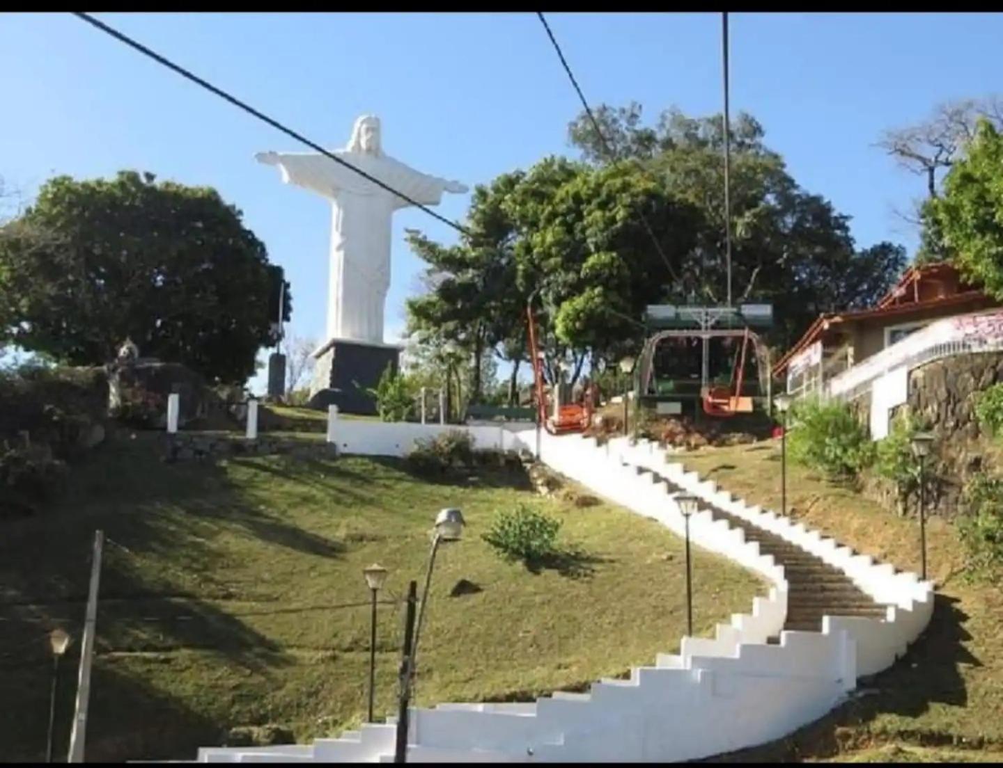 Casa para 5 pessoas próximo ao centro de SN - Casa Nova