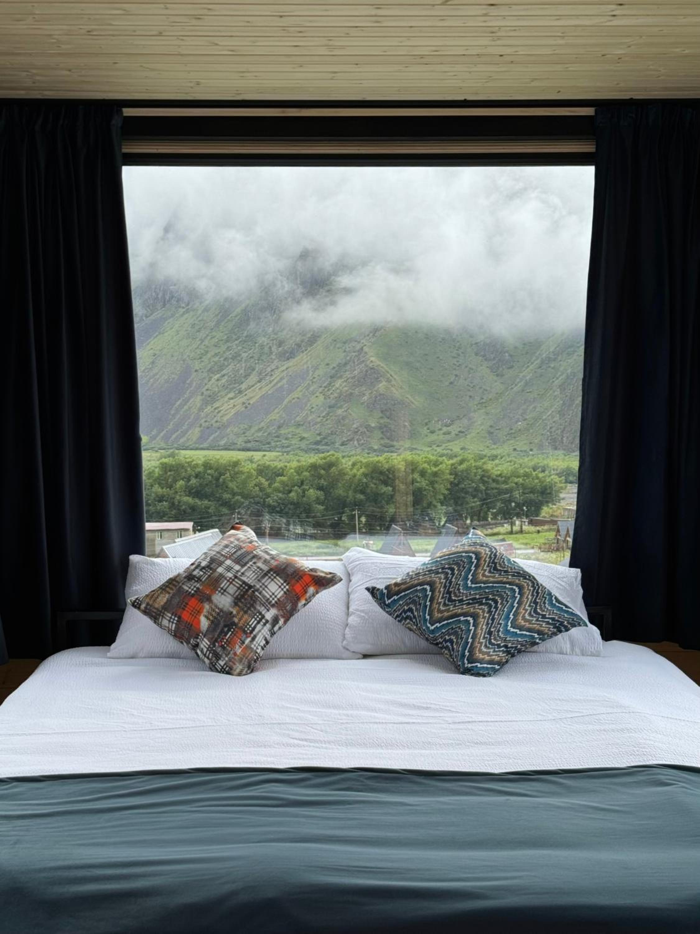 Kazbegi Inn Cottages