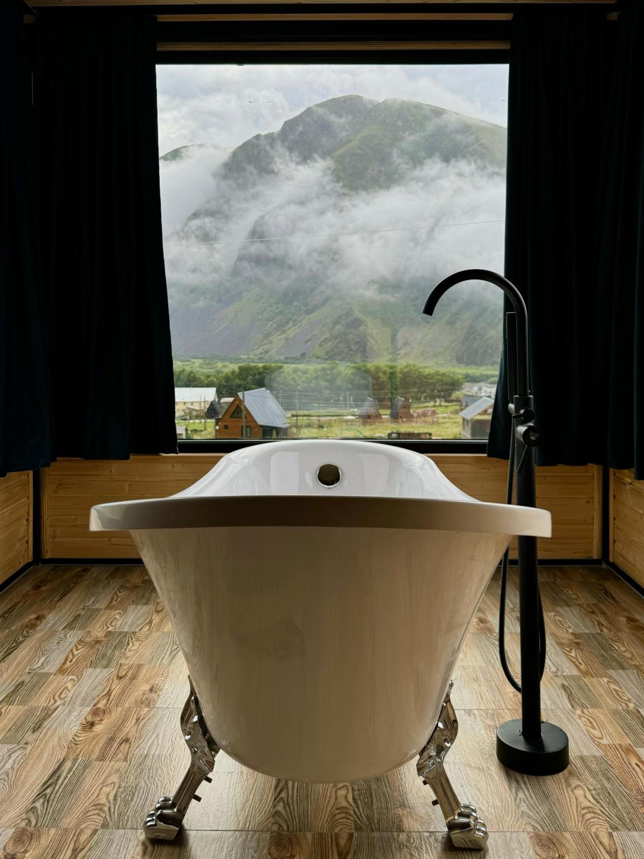 Kazbegi Inn Cottages