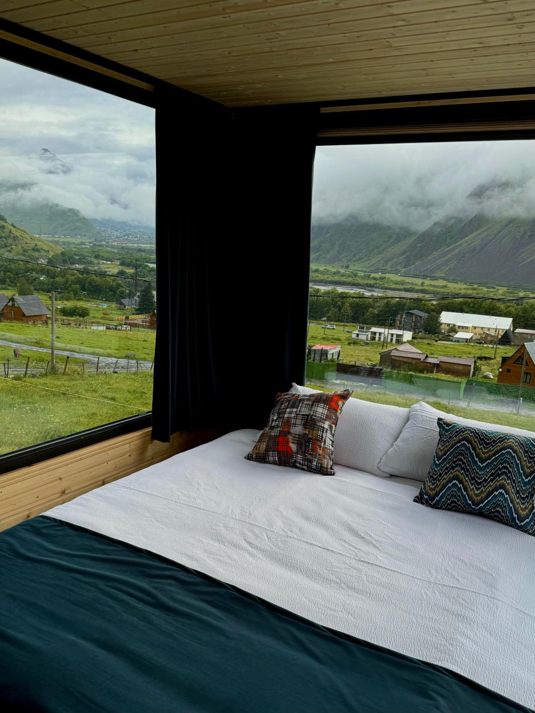 Kazbegi Inn Cottages