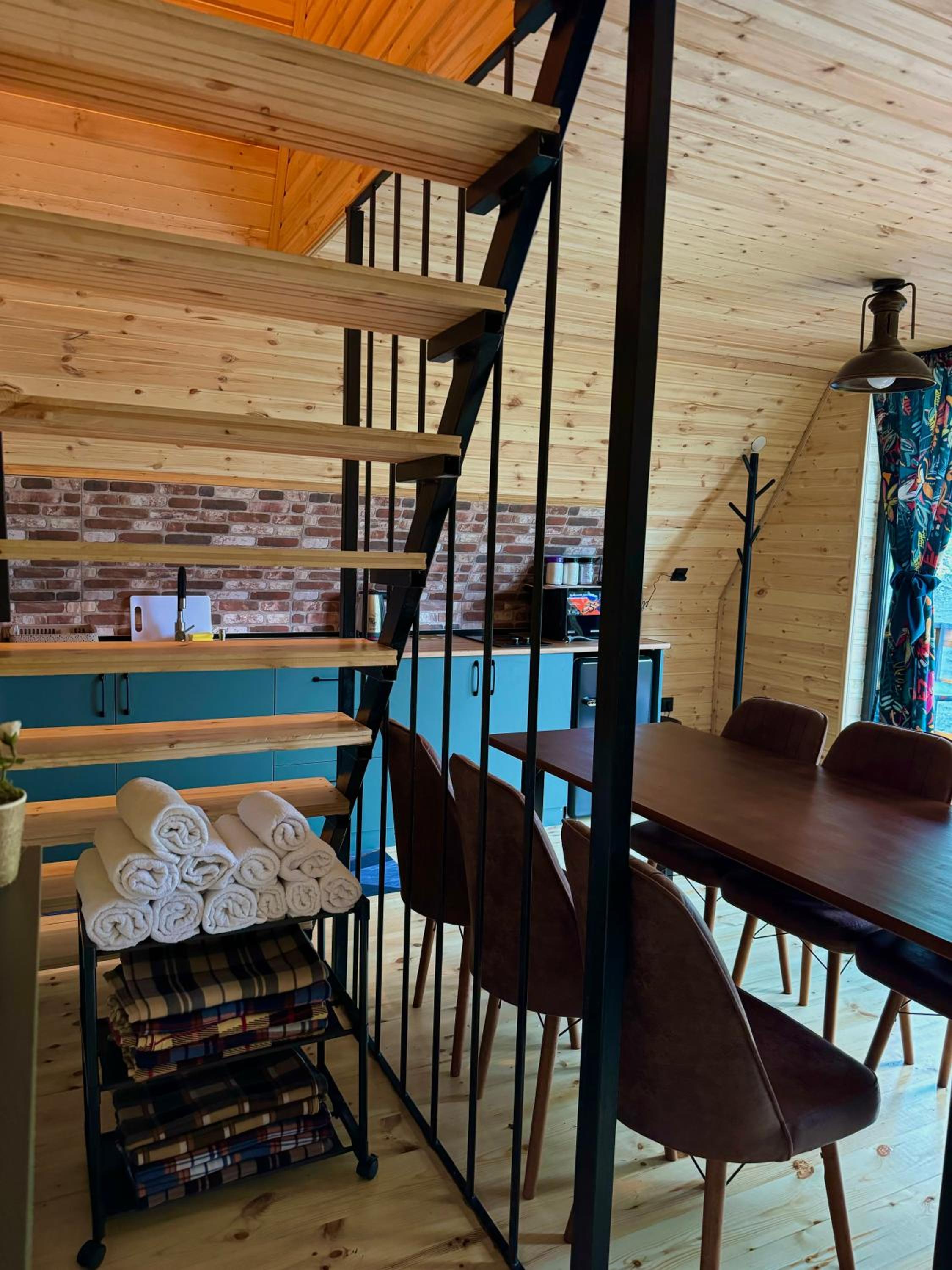 Kazbegi Inn Cottages