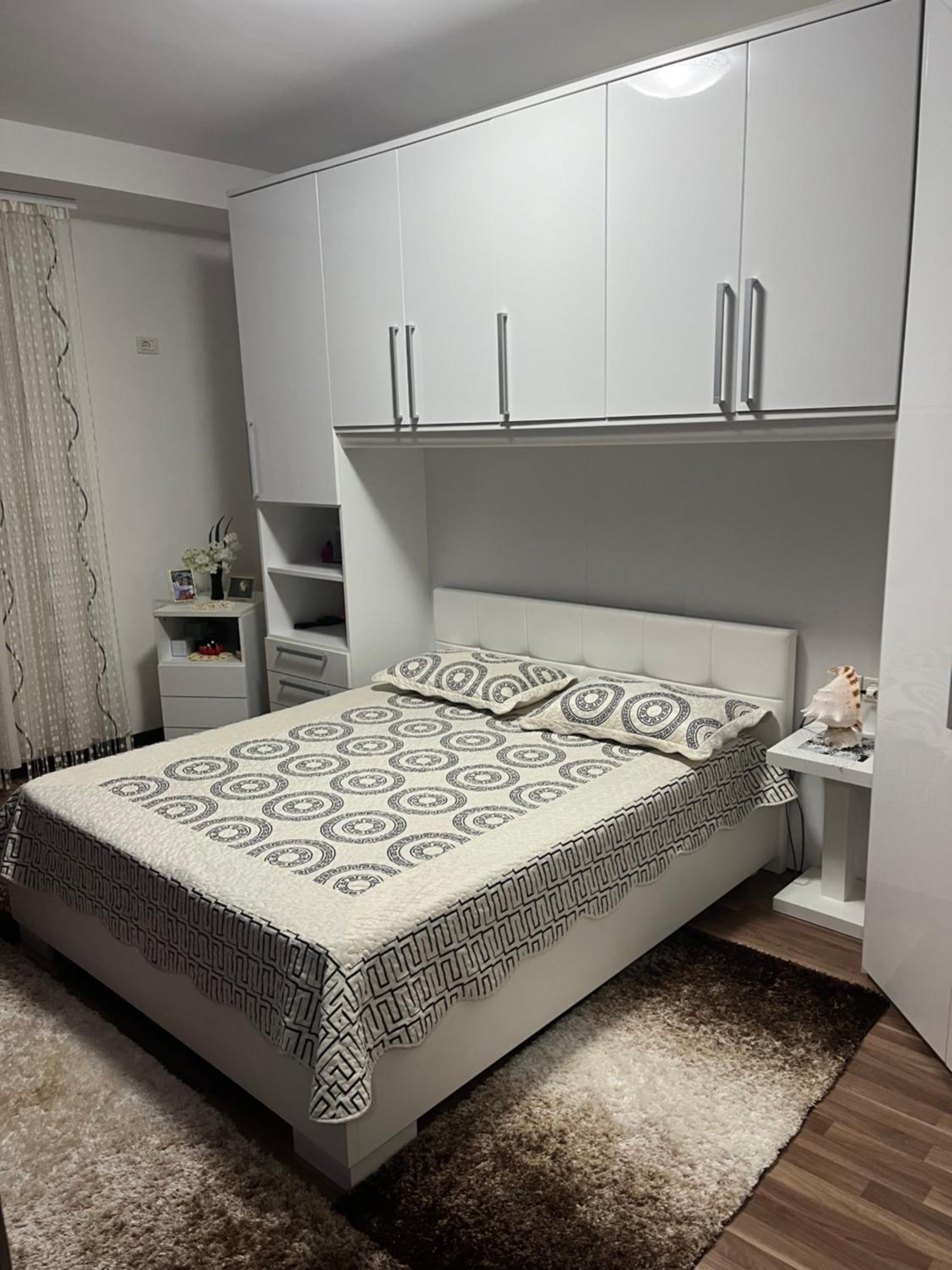 Apartament me qera