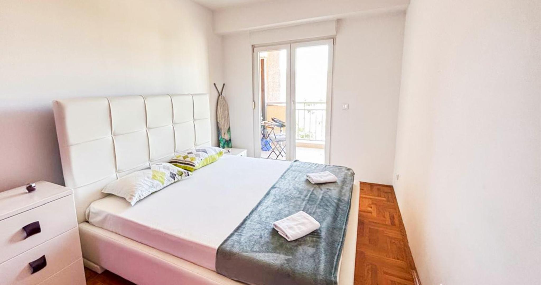 Stylish One Bedroom Apartment