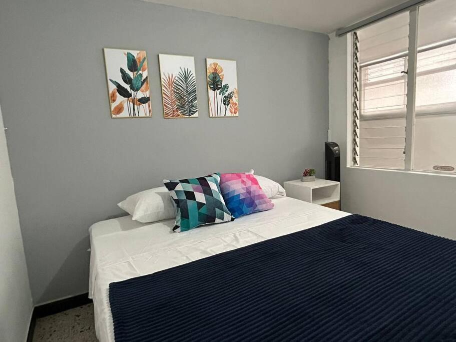 Iluminado y hermoso apartamento con terraza