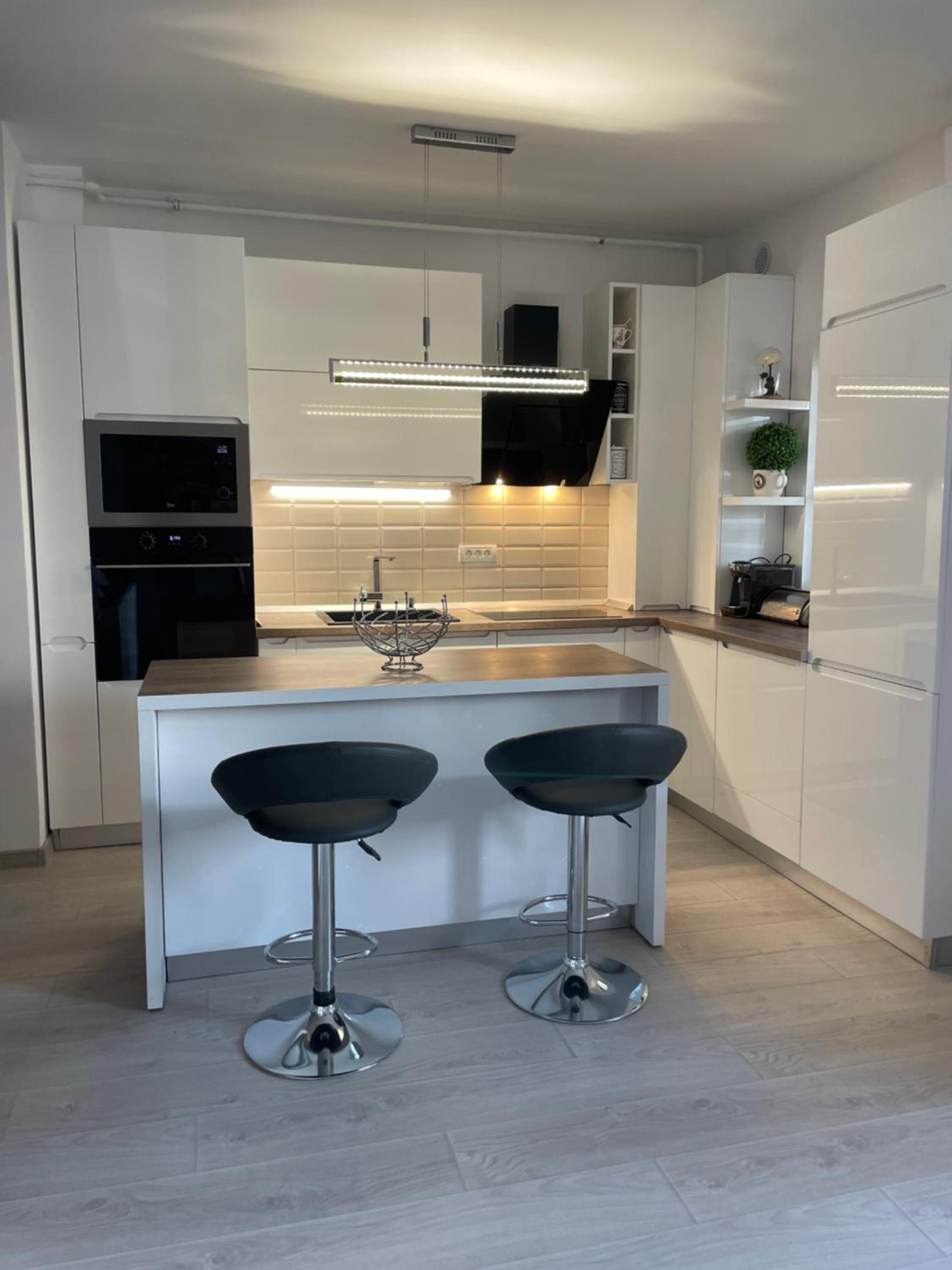 Complex Apartment - Self Check-in 24h en Timişoara — kitchen
