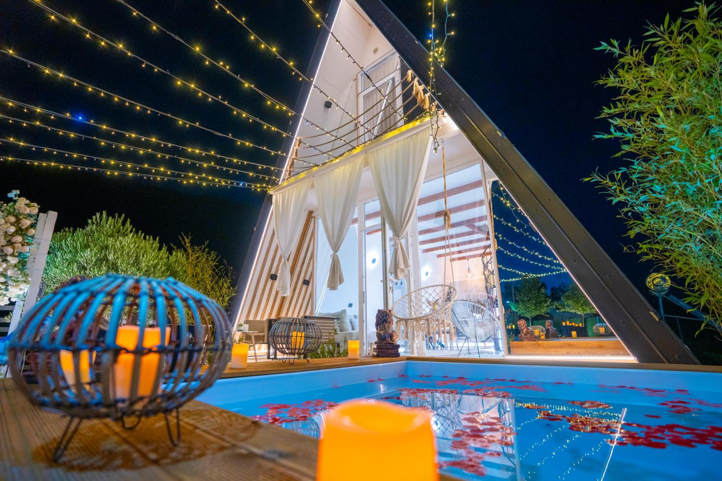 villas rrjoll