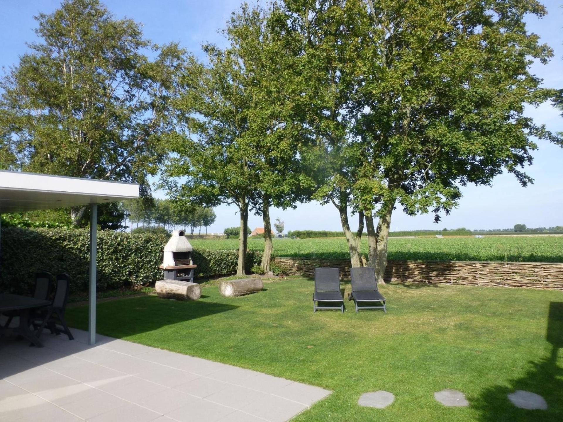 Ferienhaus in Stavenisse mit Großer Terrasse view 2