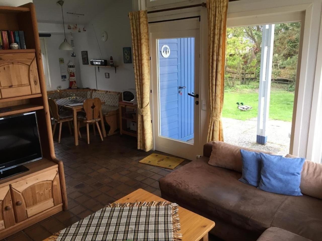 Ferienhaus direkt am Binnensee mit eigenem Steg