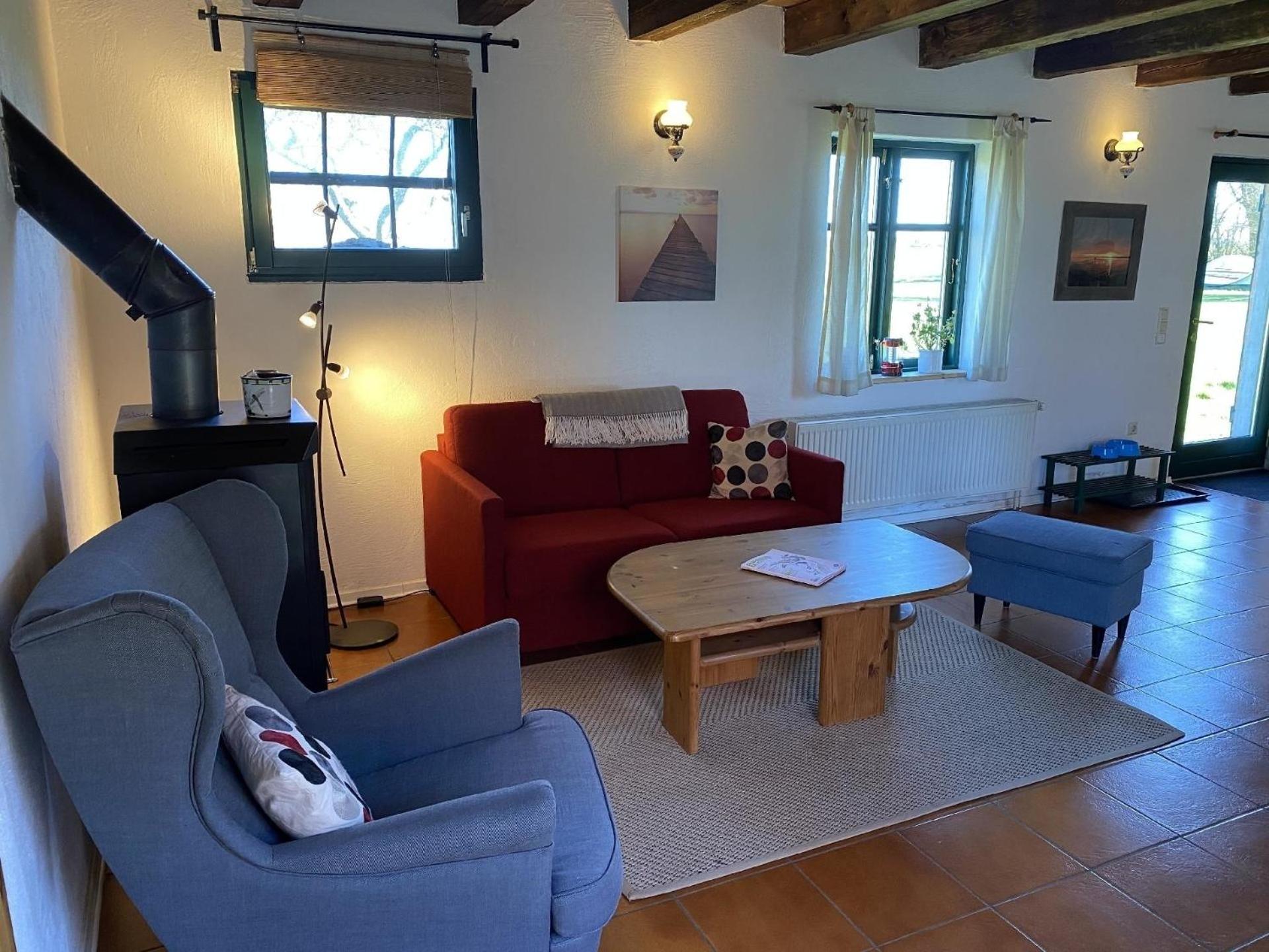 Ferienhaus Kranich In Ummanz Lüßvitz
