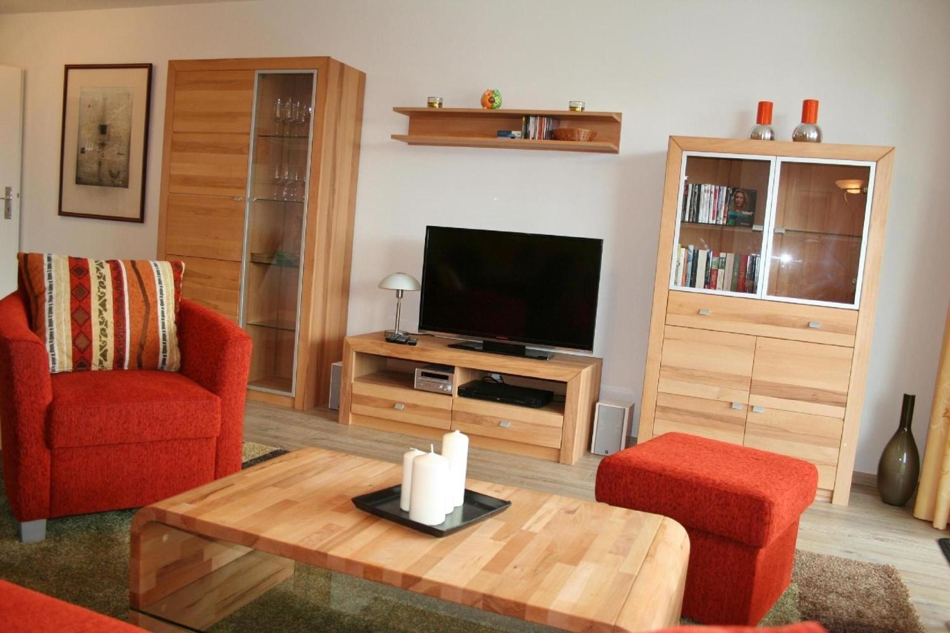 Hochwertig ausgestattete Ferienwohnung mit Balkon in ruhiger Lage