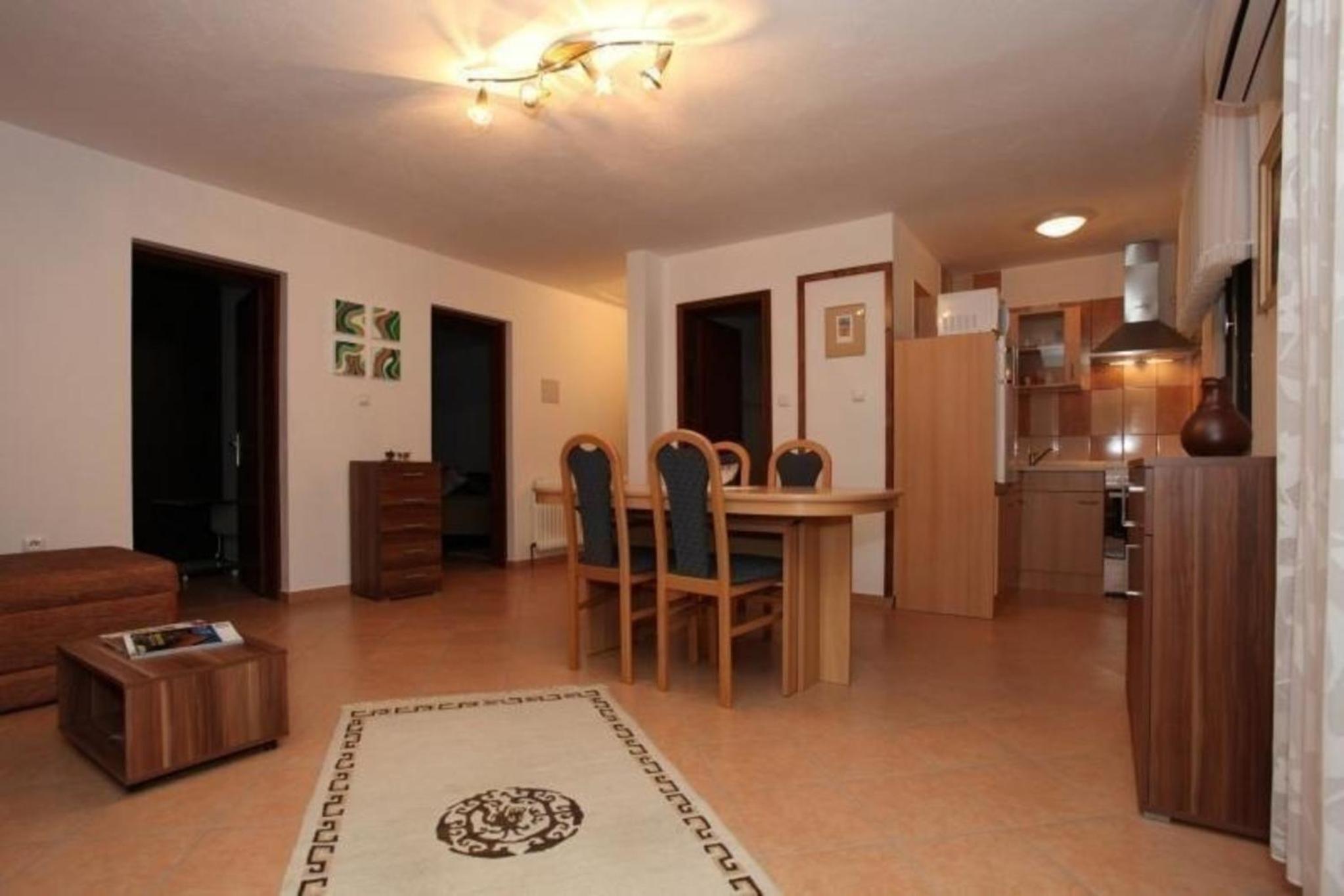 Gemütliche Ferienwohnung mit Grill und gemeinschaftlichem Pool