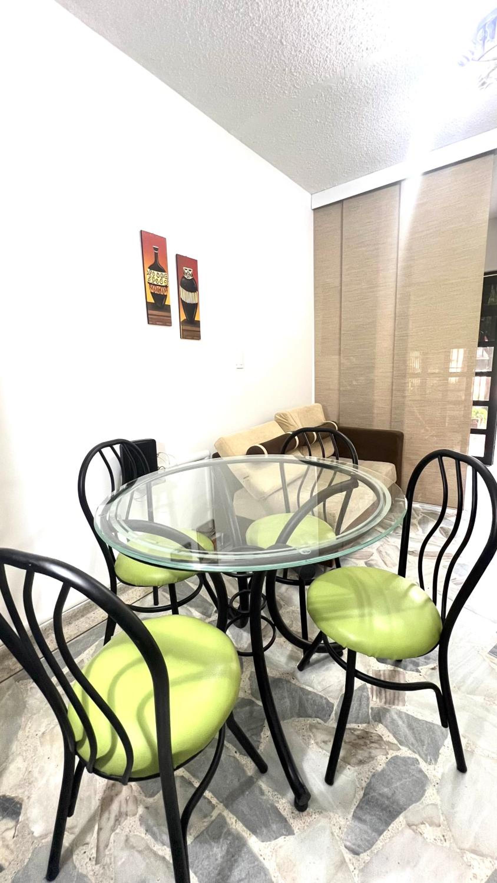 Moderno apartasuite con aire acondicionado
