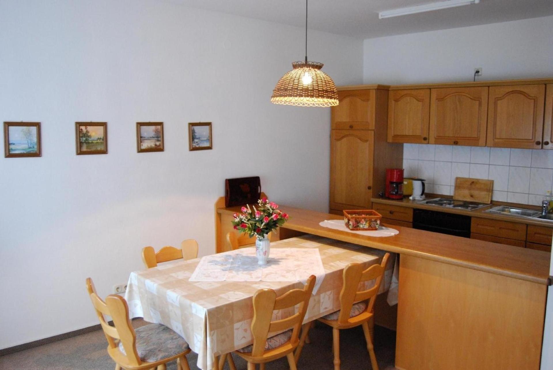 Wohnung in Wohlenberg mit Garten und Terrasse