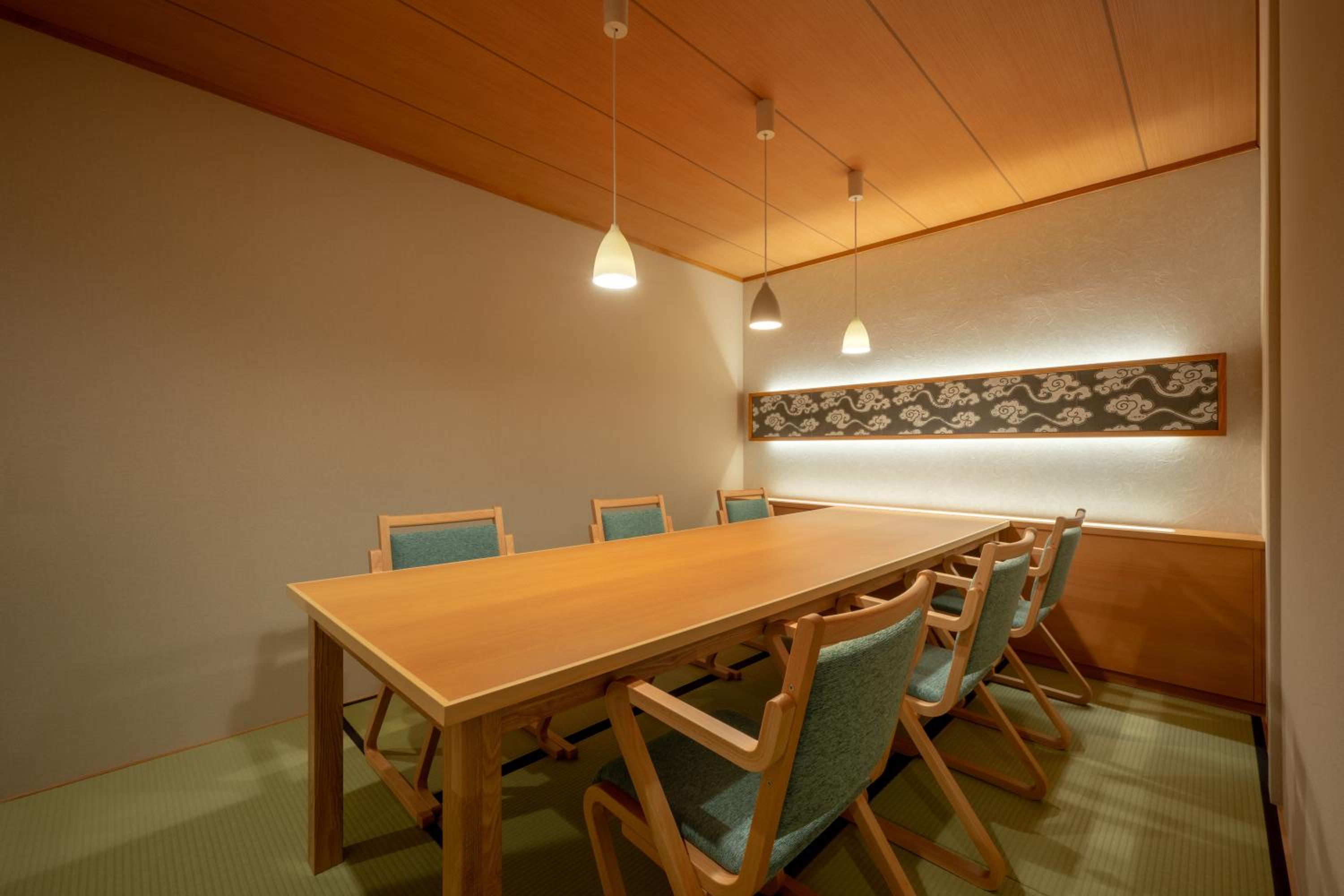 meeting & event spaces