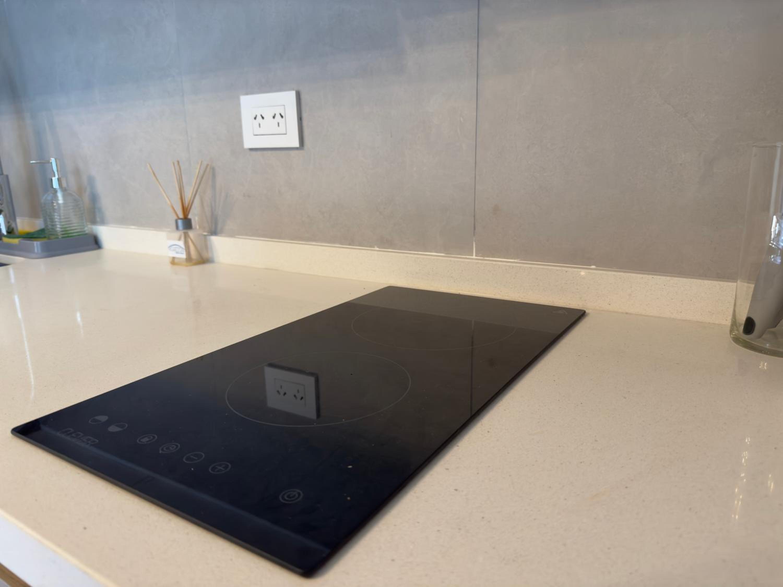 Modern Luxury - Industrial design & comfy all year