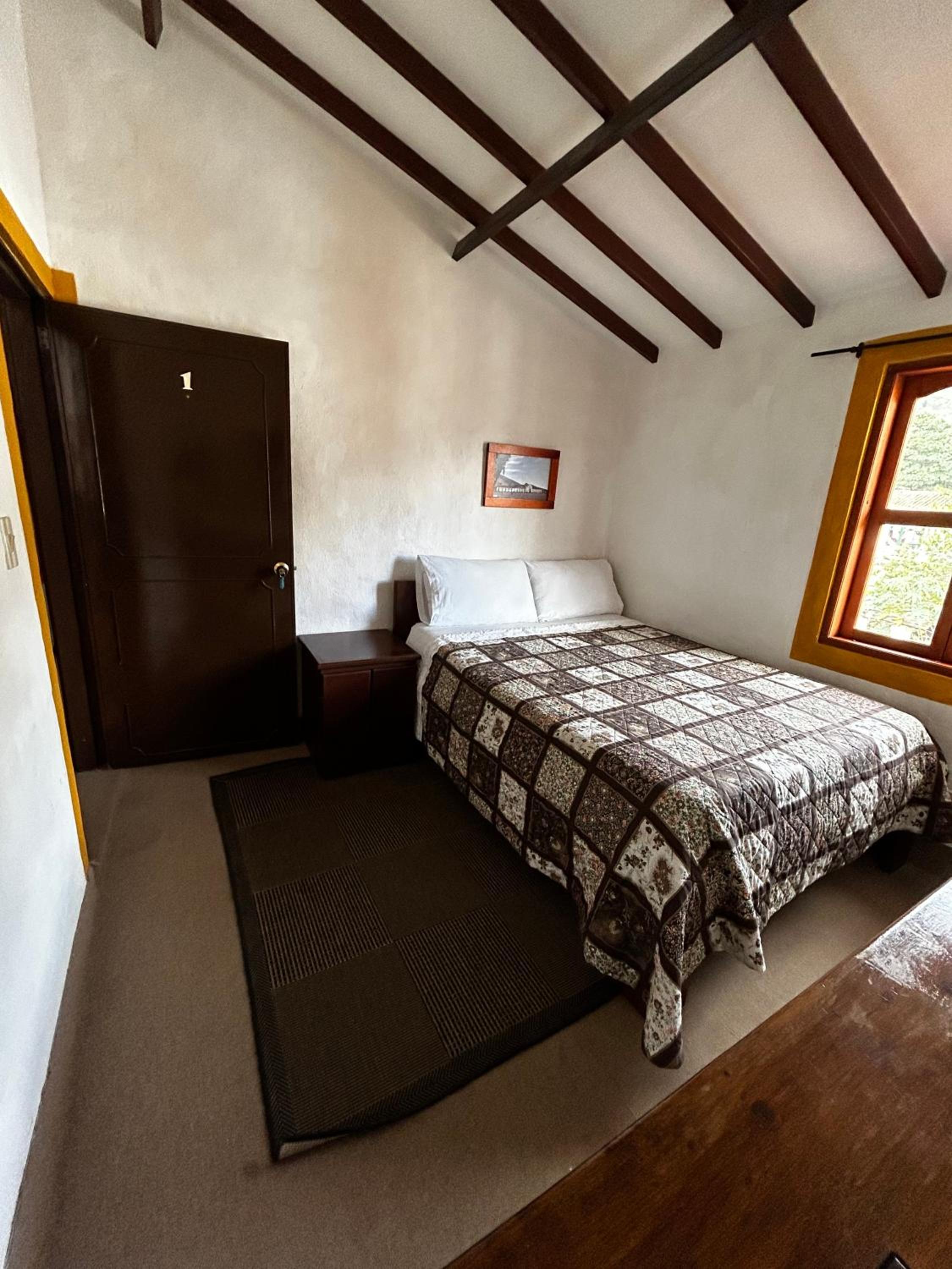 Casa del Viajero Hostal