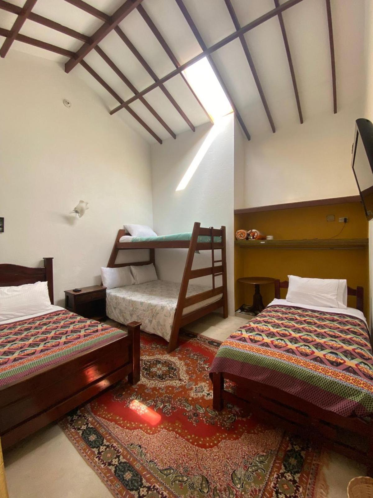 Casa del Viajero Hostal