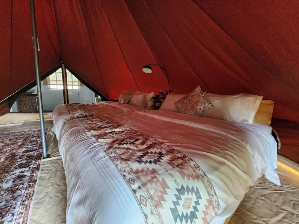 SkyTree Glamping - Huda's Haven