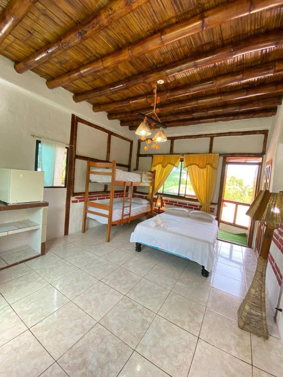 Casa Surf Brother 's He Enalu view 5