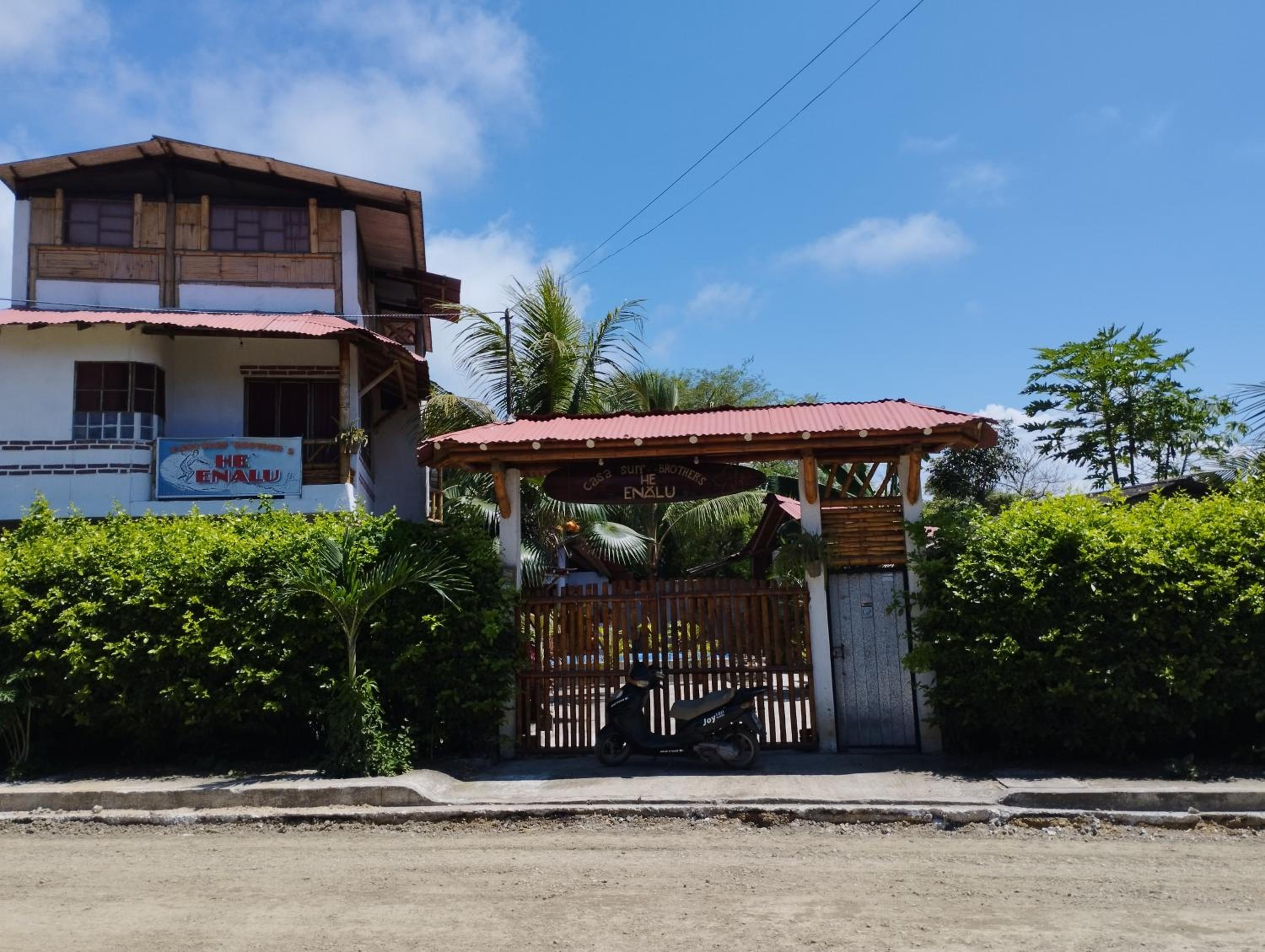 Casa Surf Brother 's He Enalu view 4