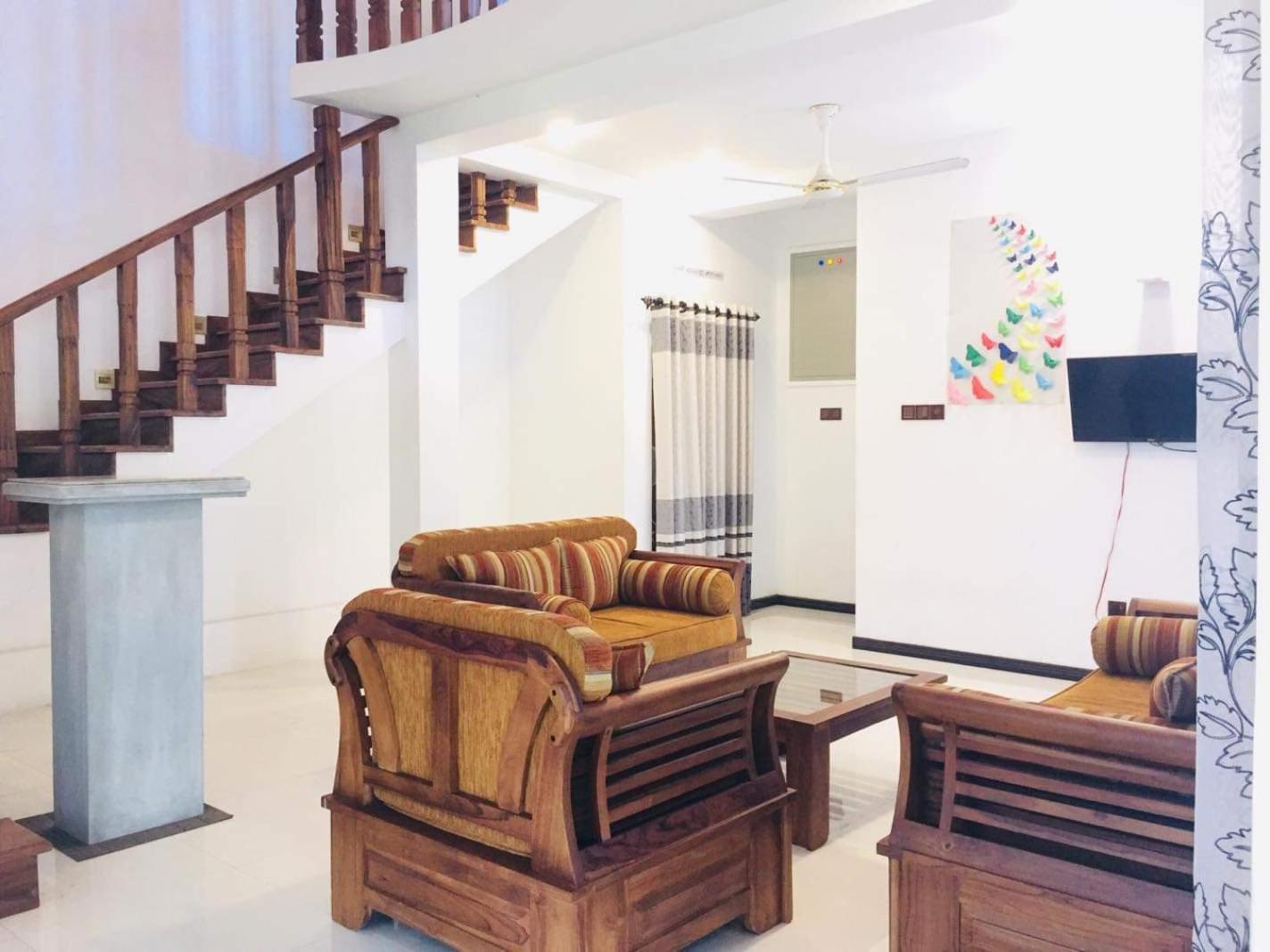 Hiru Villa